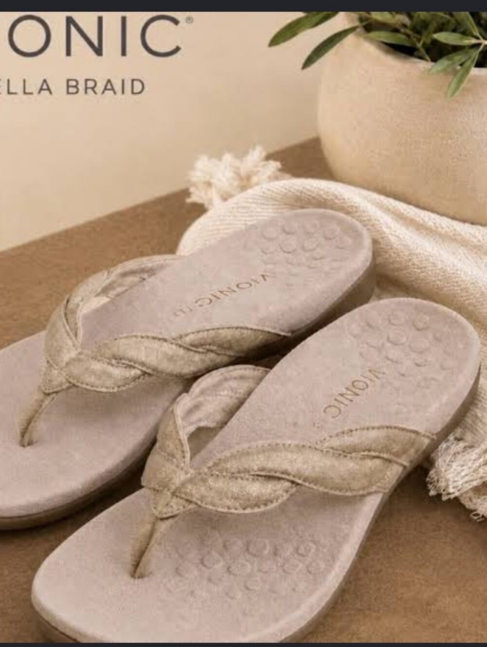 Vionic Women's Braided Thong Sandal in Beige